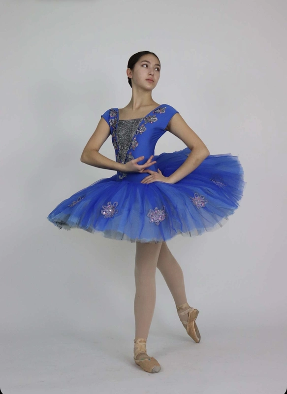 Carousel media image